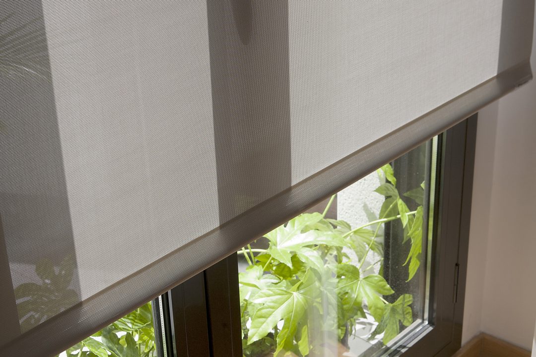 <b>Telas para cortinas vertisolscreen 365 SRC, Diseño Eficiente y Ecológico</b>